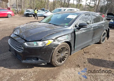 2013 Ford Fusion Se z USA, uszkodzony, nr VIN 3FA6P0HRXDR368495
